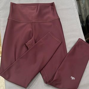 Alo Yoga 7/8 High Waisted Airlift Leggings